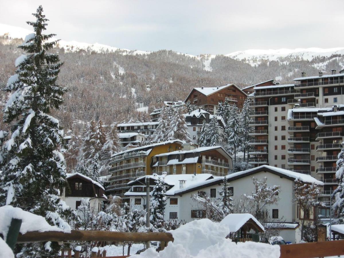 Sweet House Apartment Oulx Екстериор снимка
